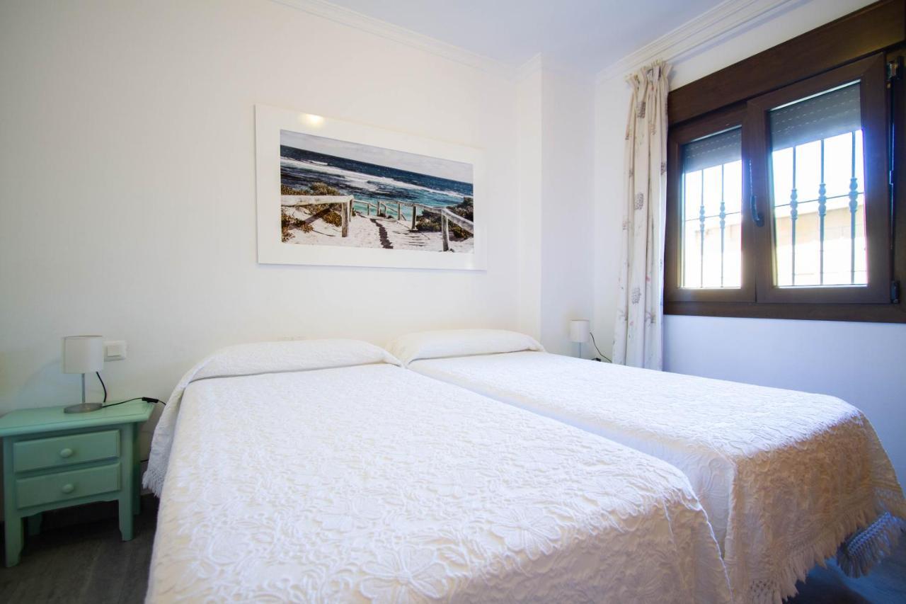 Apartamentos Turisticos Trajano Bolonia Eksteriør bilde