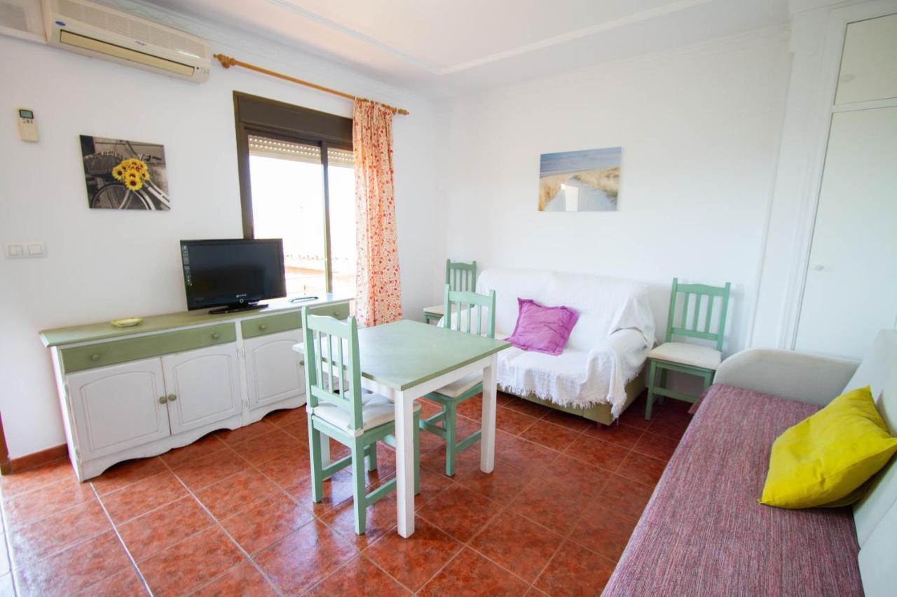 Apartamentos Turisticos Trajano Bolonia Eksteriør bilde