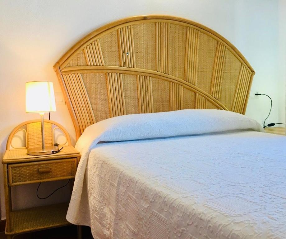 Apartamentos Turisticos Trajano Bolonia Eksteriør bilde
